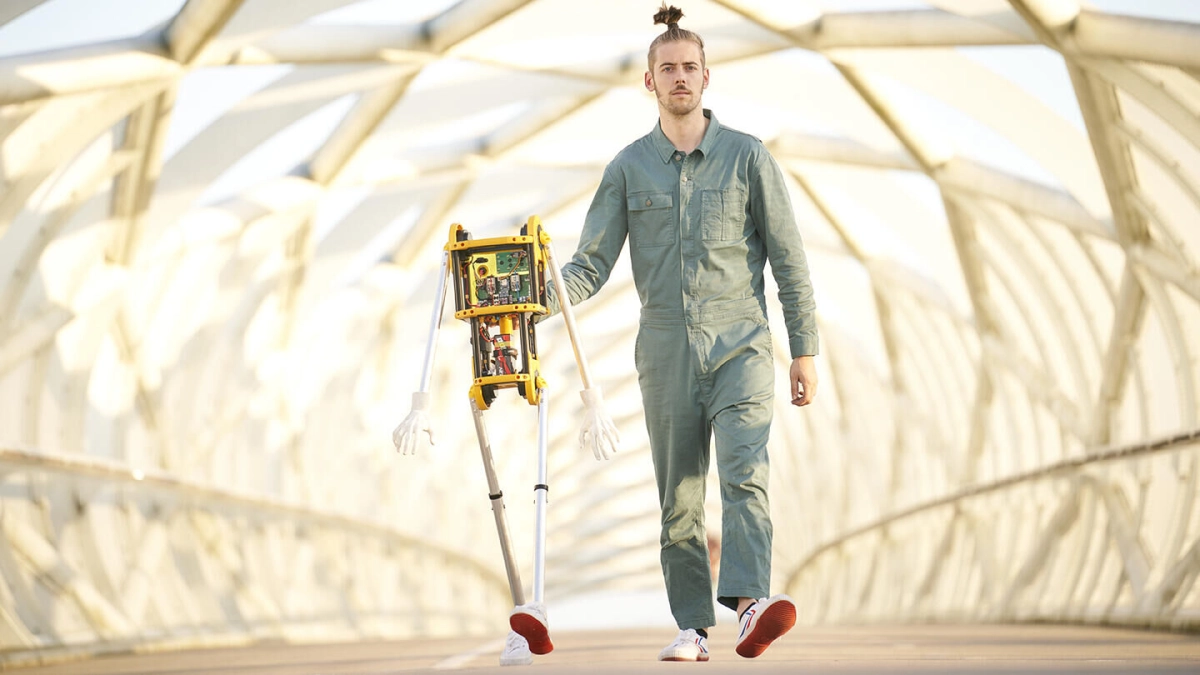 Acrobot: Daniël Simu